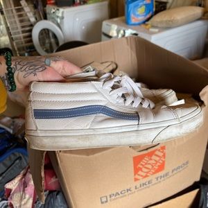 Vans mid high